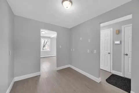 305 Denver St, Springfield, MA 01109 photo 35