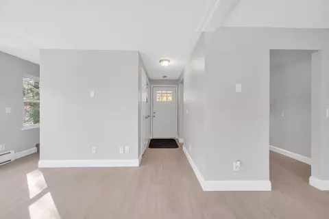305 Denver St, Springfield, MA 01109 photo 36