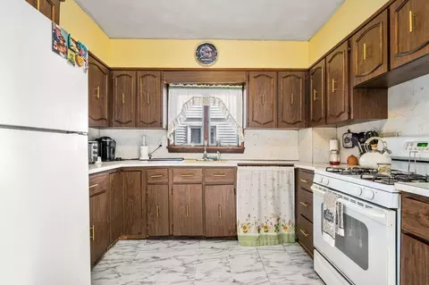 173 Springvale Ave, Everett, MA 02149 photo 10