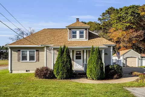 133 N Lowell St, Methuen, MA 01844