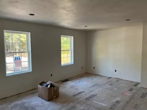 15 Cardinal Ave, Wareham, MA 02538 photo 6