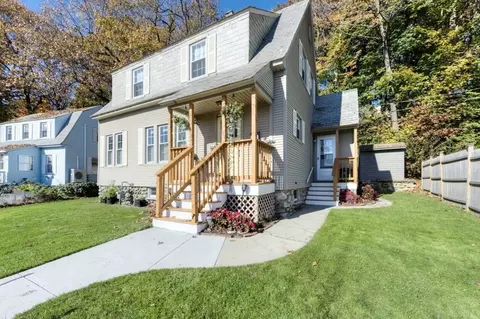 5 Poniken Rd, Worcester, MA 01606 photo 2