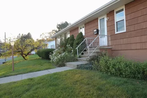 11 Gorski Ave, Webster, MA 01570 photo 3