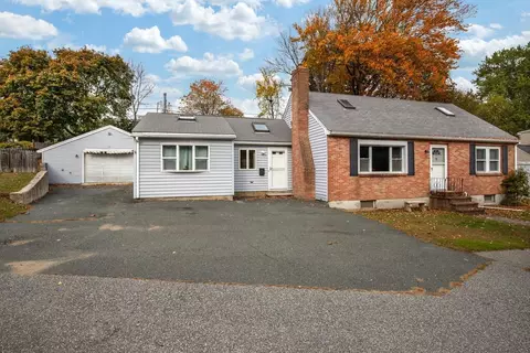 37 Macarthur Rd, Beverly, MA 01915 photo 3