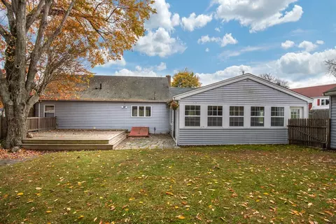 37 Macarthur Rd, Beverly, MA 01915 photo 28