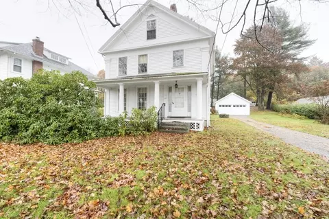 2 Richards Ave, Paxton, MA 01612