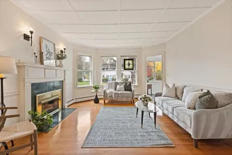 94 King St, Reading, MA 01867 photo 10