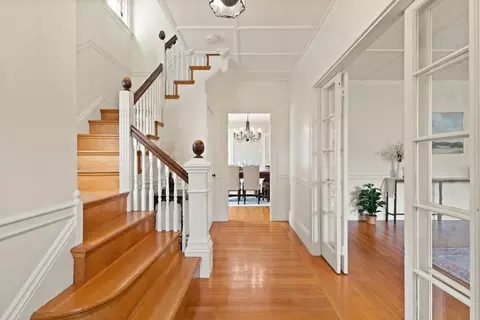 94 King St, Reading, MA 01867 photo 7