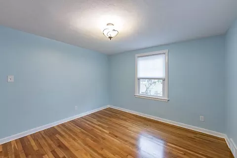 111 Mayflower Rd, Springfield, MA 01118 photo 18