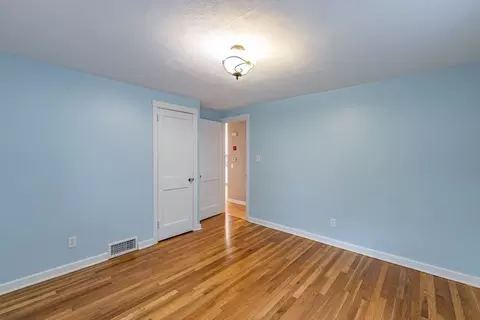 111 Mayflower Rd, Springfield, MA 01118 photo 19