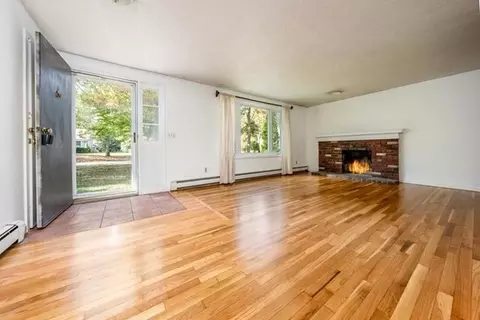 40 Goose Point Rd, Barnstable, MA 02632 photo 6