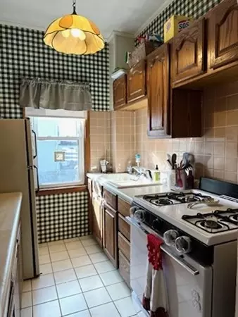 8 Lane St, Fall River, MA 02721 photo 14