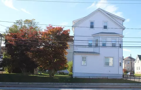 8 Lane St, Fall River, MA 02721