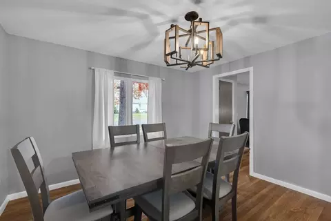 97 Hadley St, Springfield, MA 01118 photo 11