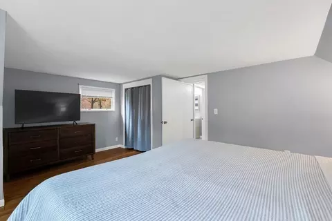 97 Hadley St, Springfield, MA 01118 photo 27