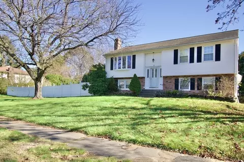 63 Tina Ln, Agawam, MA 01030