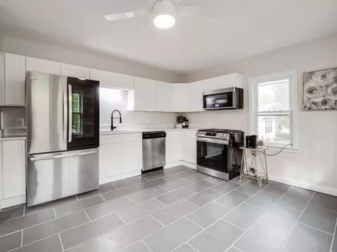 254 May St, Worcester, MA 01602 photo 16