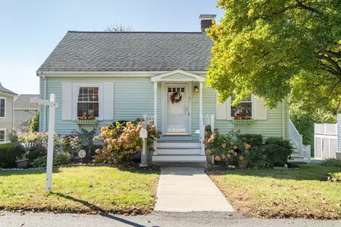 77 Waverley, Arlington, MA 02476