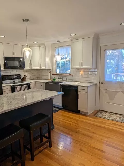 17 Stephen Dr, Webster, MA 01570 photo 7