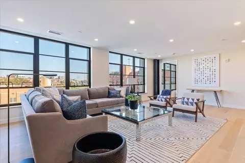 76 Wareham St #4C, Boston, MA 02118