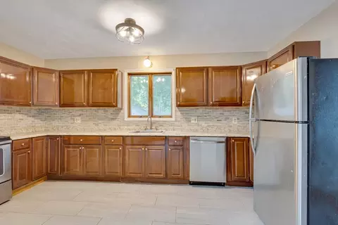 71 Emory St, Attleboro, MA 02703 photo 17
