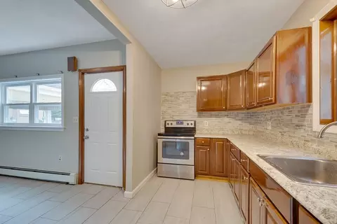 71 Emory St, Attleboro, MA 02703 photo 18