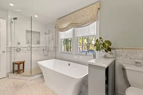 28 Willow St, Reading, MA 01867 photo 24
