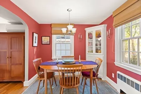 28 Willow St, Reading, MA 01867 photo 11