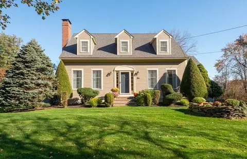 94 Seven Star Rd, Groveland, MA 01834