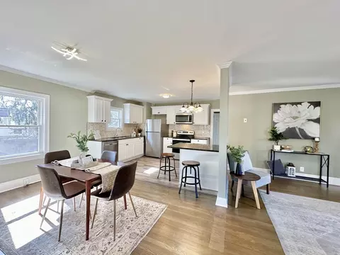 201 Westford Cir, Springfield, MA 01109
