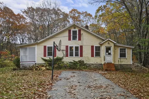 62 Pine Ave, Leicester, MA 01611