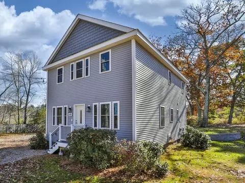 50 Burroughs Rd, North Reading, MA 01864
