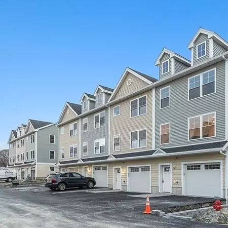 1563 Andover St #12, Tewksbury, MA 01876