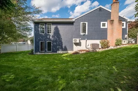 26 Mark Ave, Reading, MA 01867 photo 3