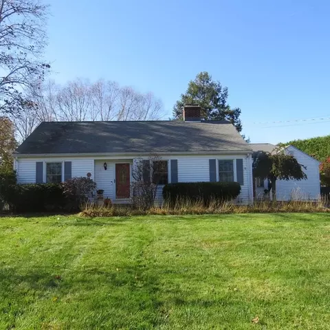 334 N Main St, South Hadley, MA 01075