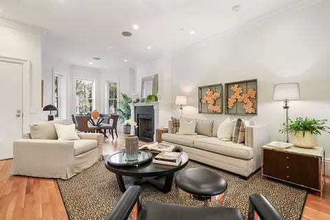 9 Columbus Sq #1, Boston, MA 02118