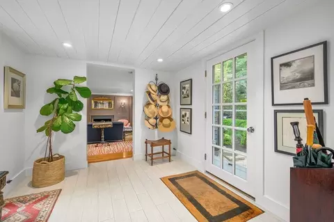 45 Old Jail Ln, Barnstable, MA 02630 photo 9