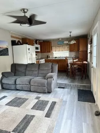 40 Amos Way, Wareham, MA 02558 photo 10