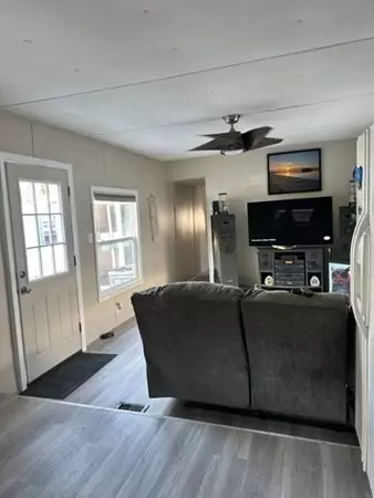 40 Amos Way, Wareham, MA 02558 photo 12