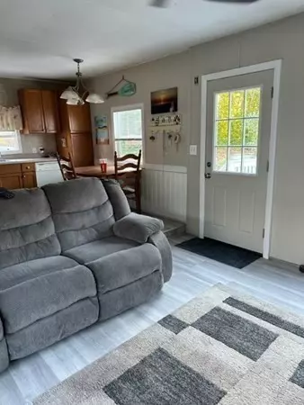 40 Amos Way, Wareham, MA 02558 photo 11