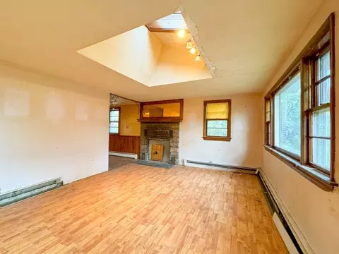 222 Lake Ave, Wareham, MA 02538 photo 6
