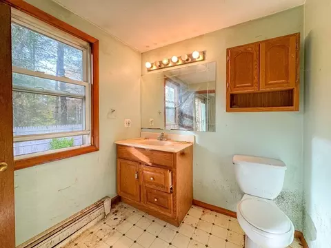 222 Lake Ave, Wareham, MA 02538 photo 10