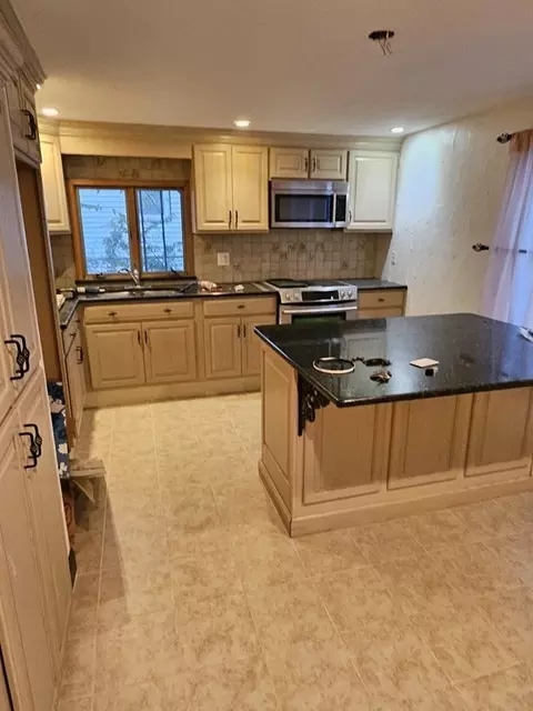 105 Winslow St, Everett, MA 02149 photo 7