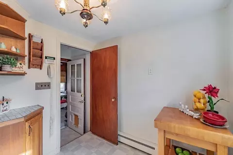 311 Holcomb Rd, Springfield, MA 01118 photo 5