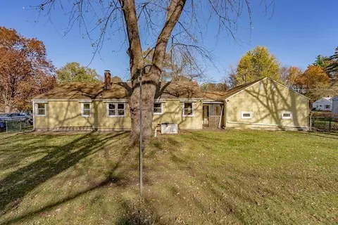 311 Holcomb Rd, Springfield, MA 01118 photo 31
