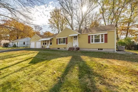 311 Holcomb Rd, Springfield, MA 01118 photo 36