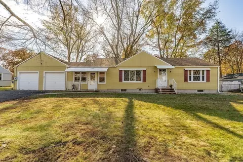 311 Holcomb Rd, Springfield, MA 01118 photo 37