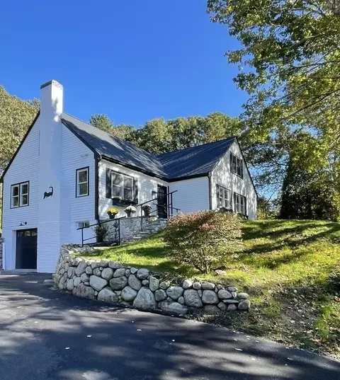 38 Evans St, Barnstable, MA 02655 photo 2