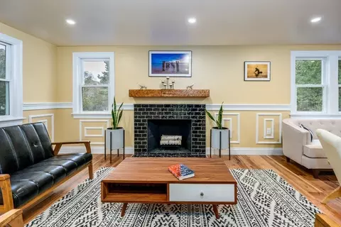 38 Evans St, Barnstable, MA 02655 photo 5