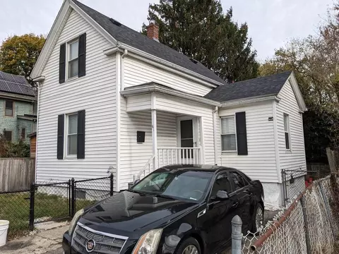 41 Cedar St, Boston, MA 02126
